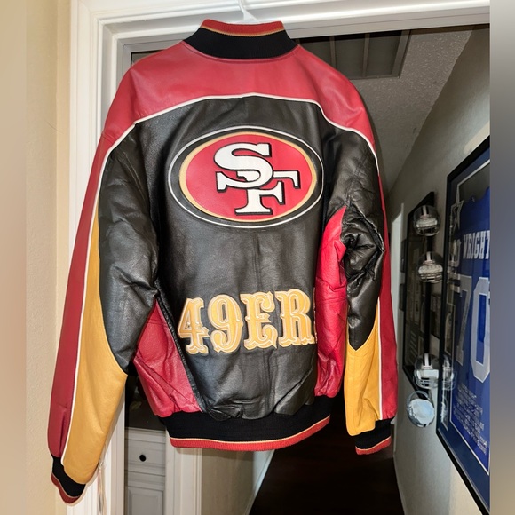 49ers San Fransisco Leather Jacket. Black, Gold and Red. Medium but fits large - Picture 3 of 6